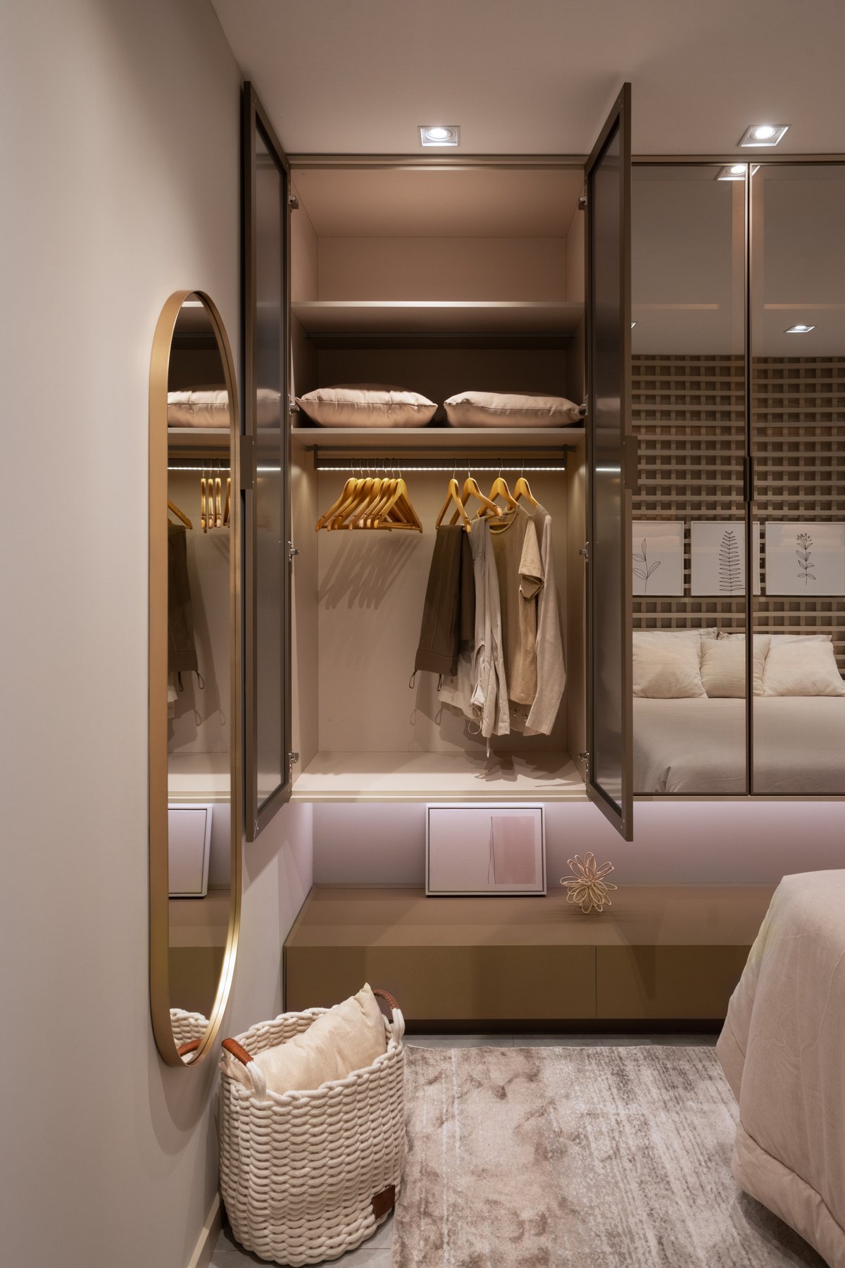 Dormitórios e Closets — projeto Italínea Raposo Prime 6